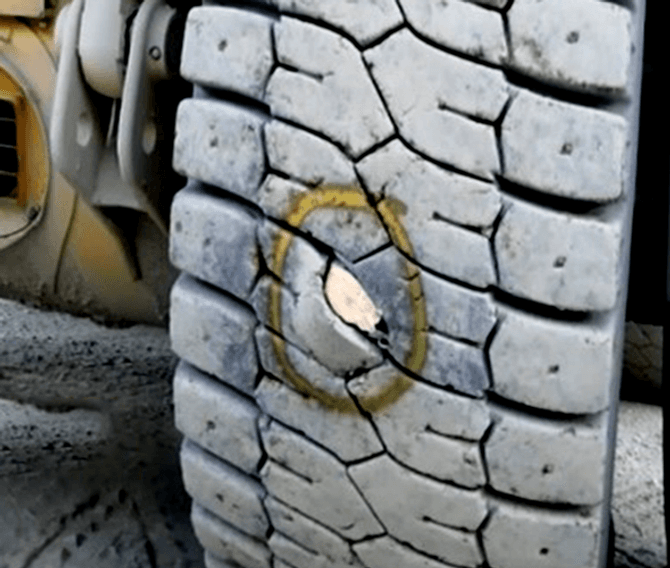 Microcortes ni microfisuras en neumáticos.